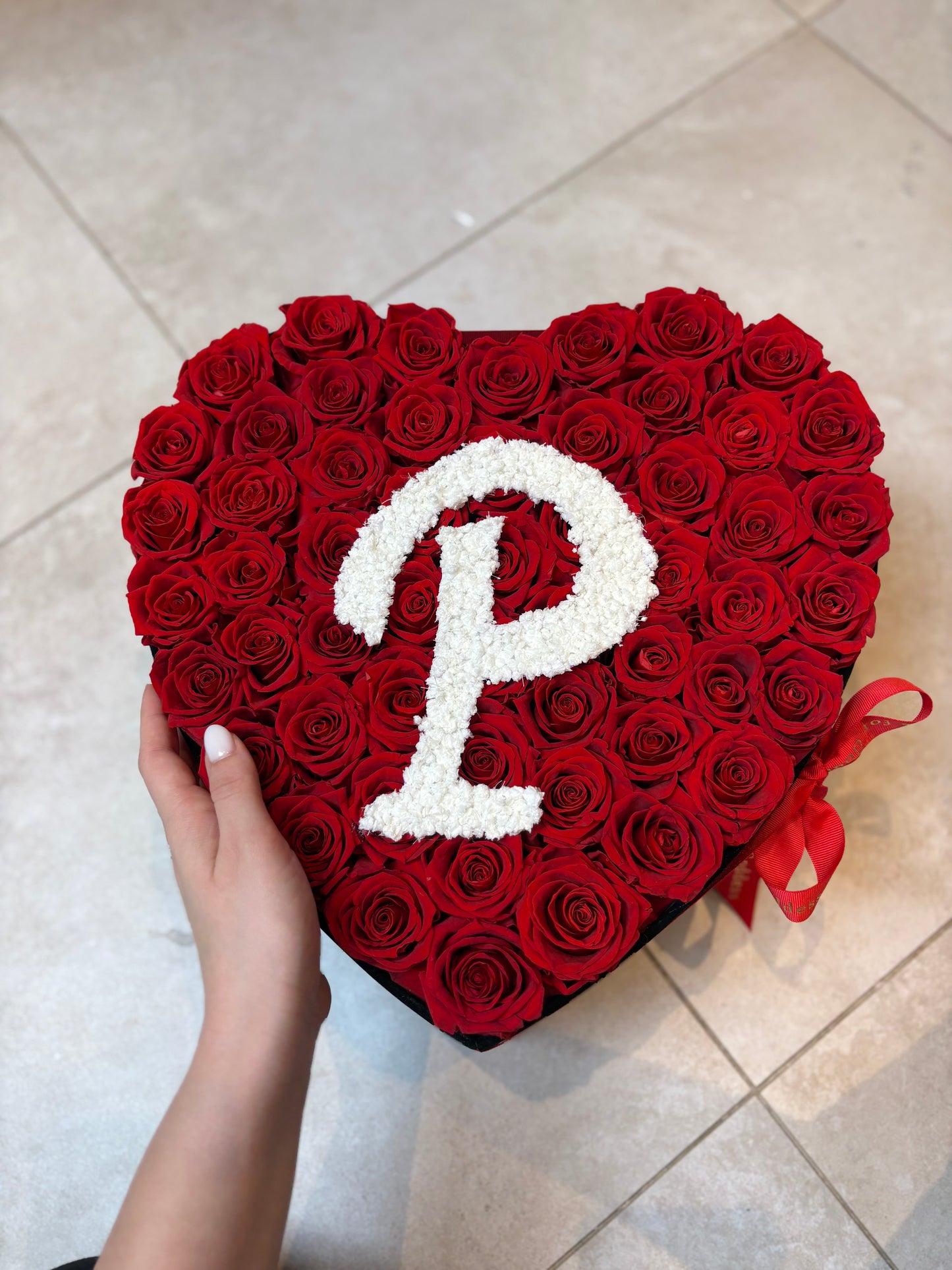 Velvet Heart - 50 roses